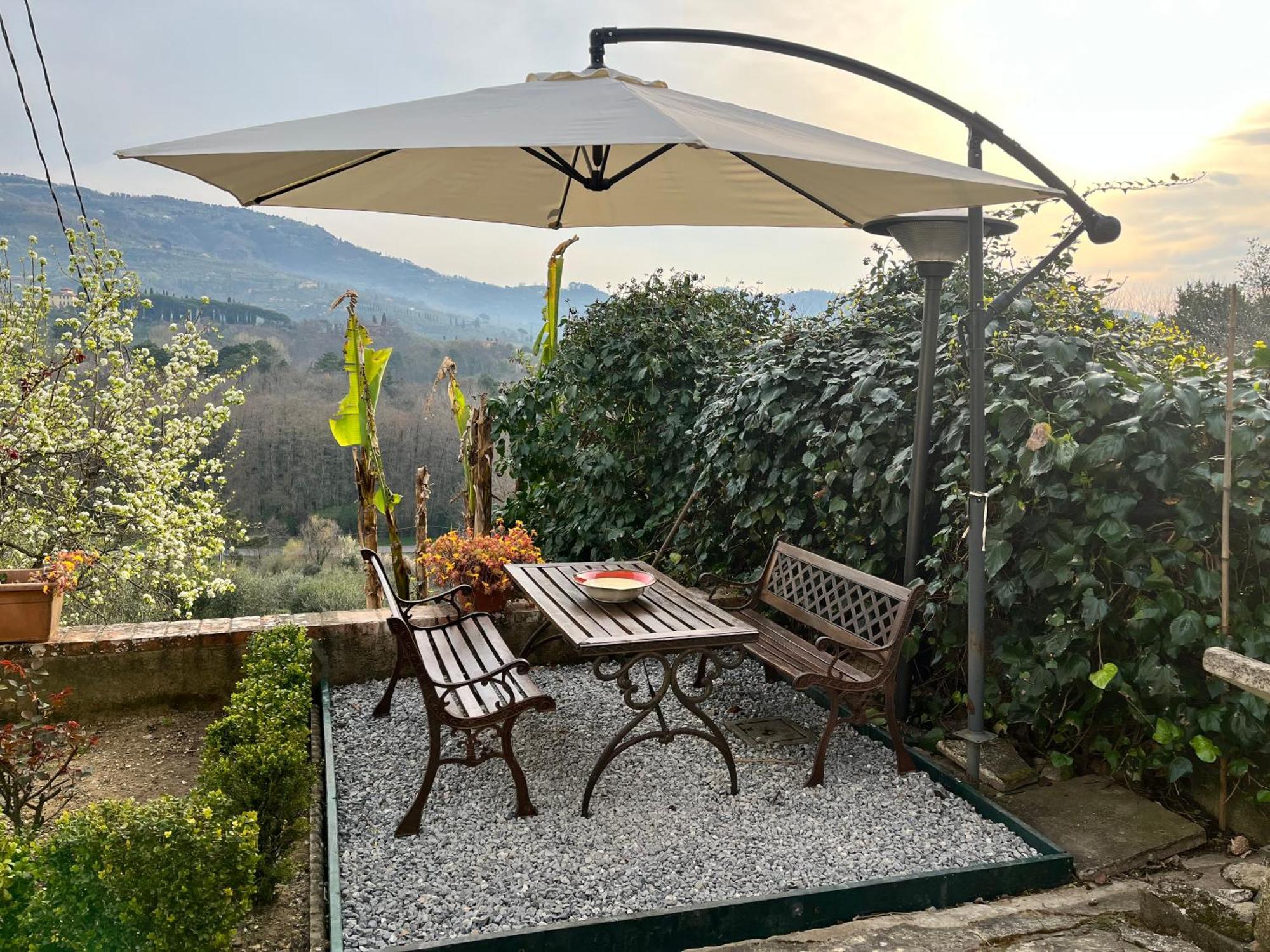 Casa Del Pino Bed & Breakfast Borgo a Buggiano Ngoại thất bức ảnh